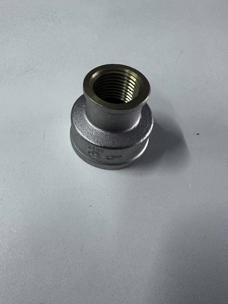 Переходник Латунь 1/2-1" вн