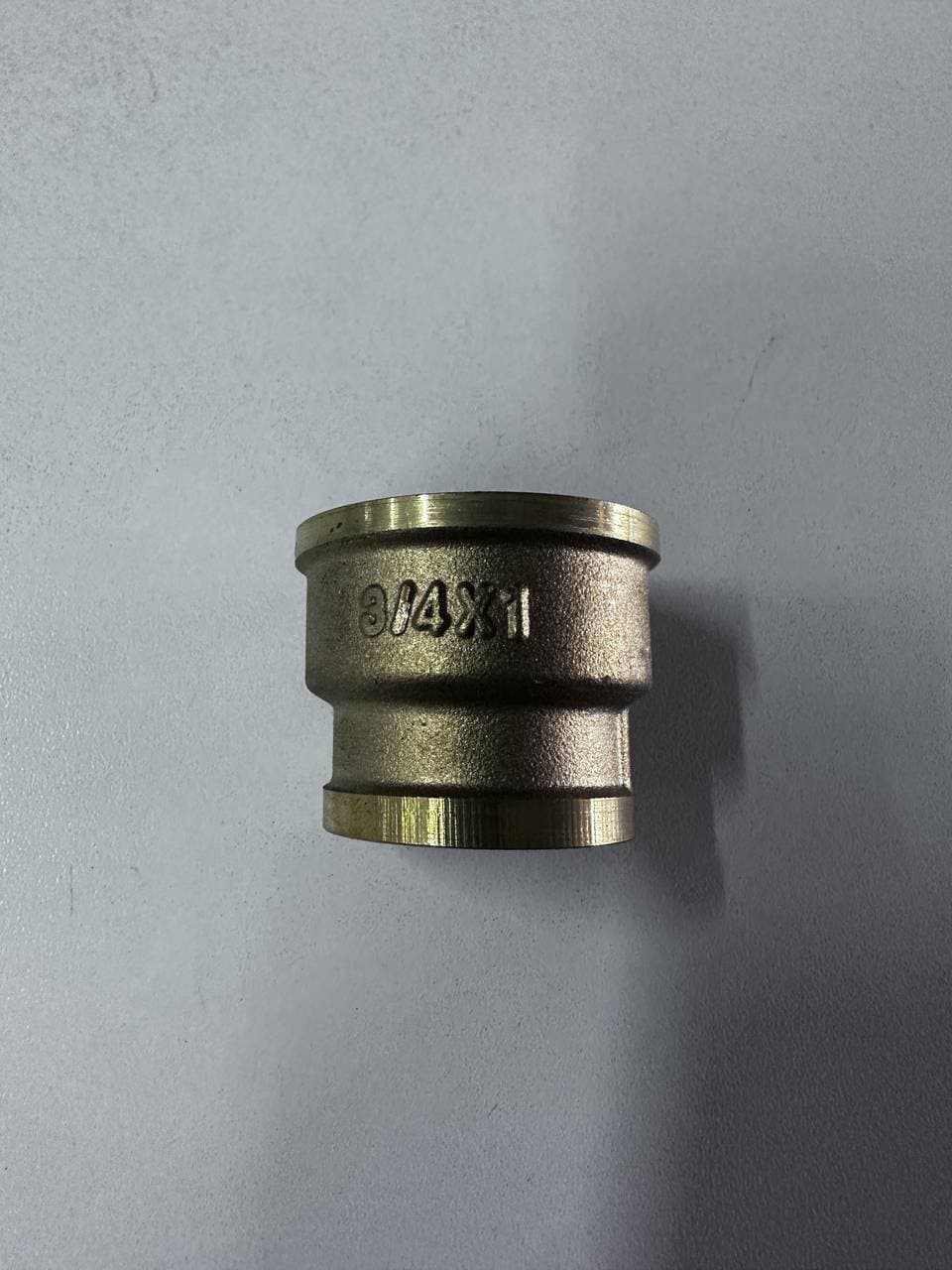 Переходник Латунь 3/4-1" вн