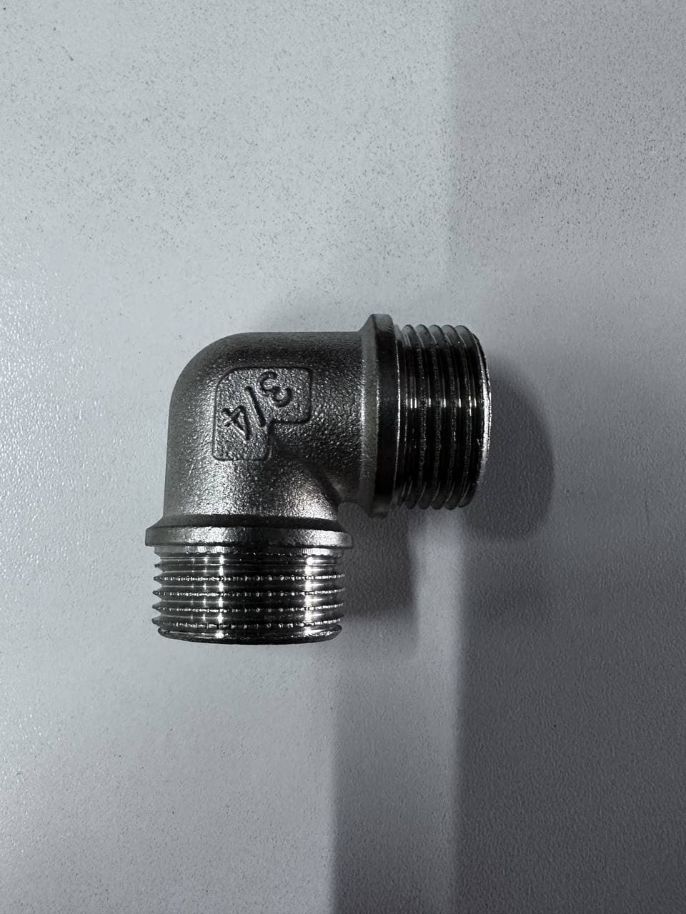 Угол Латунь 3/4 нар
