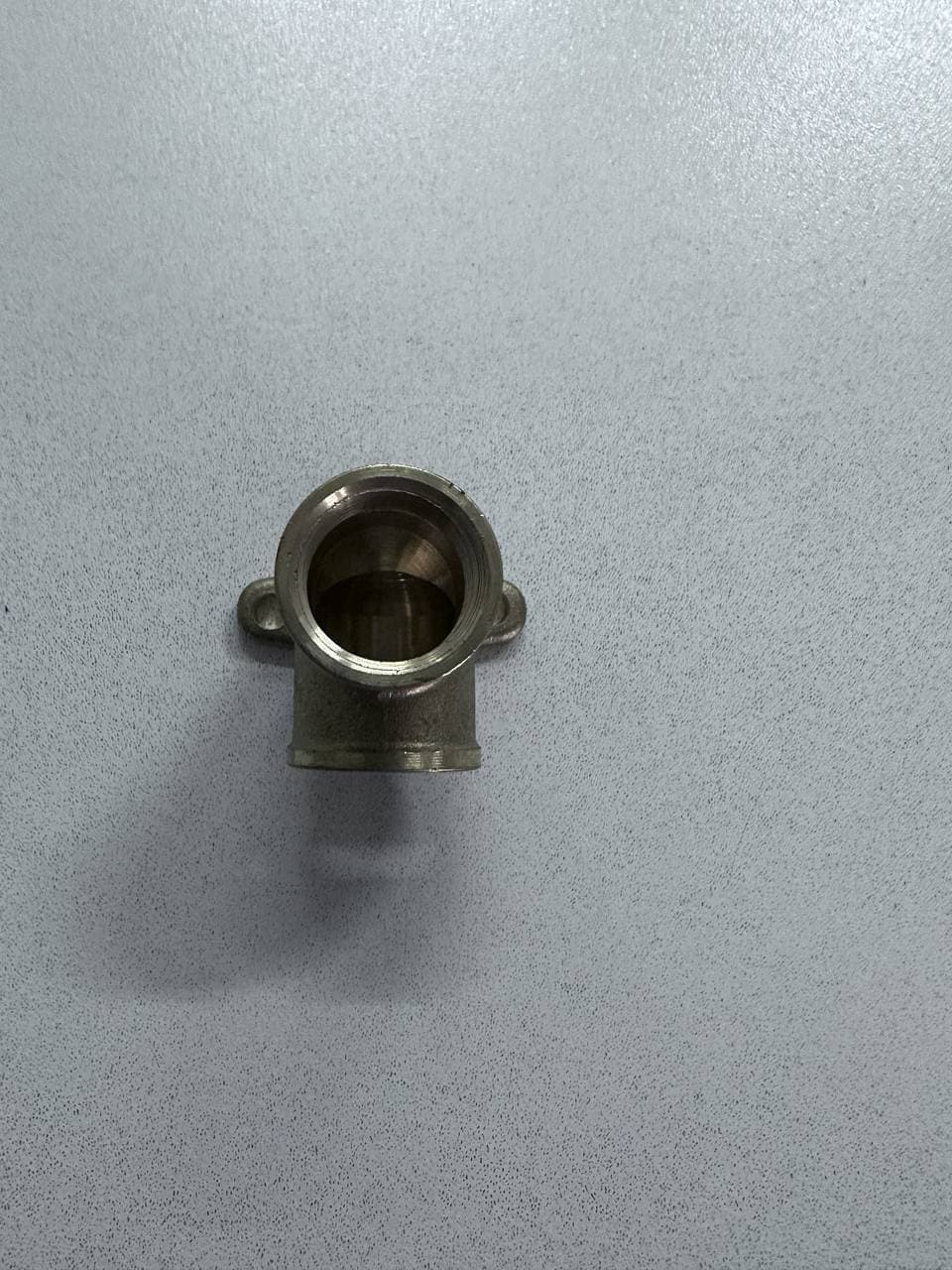 Угол Латунь 1/2 вн с крепл.