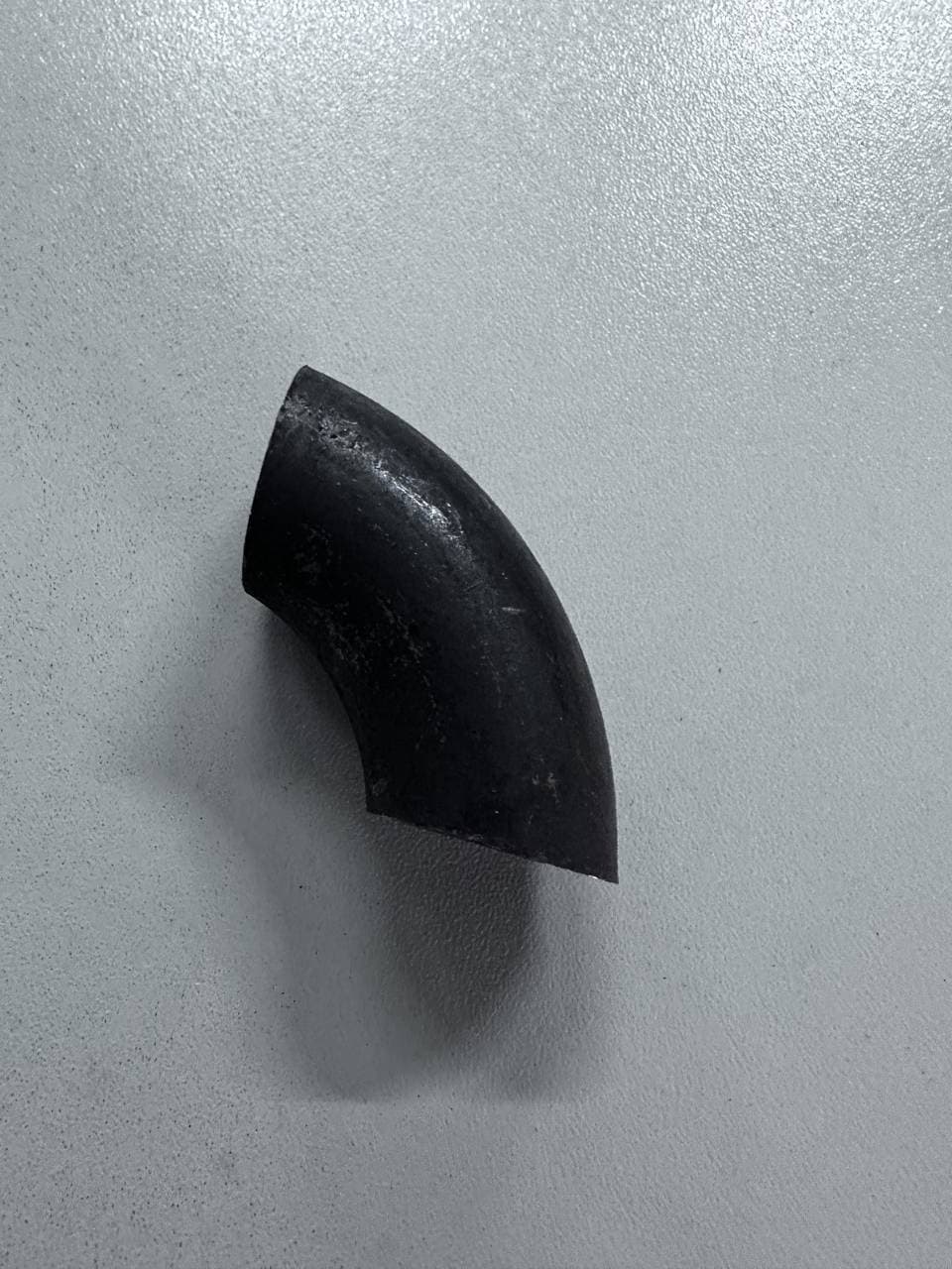 Отвод Черн. Шовный 1/2