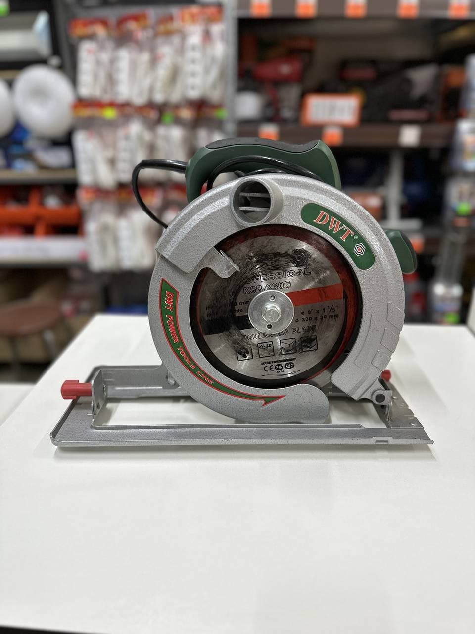 Пила циркулярная DWT НКS230