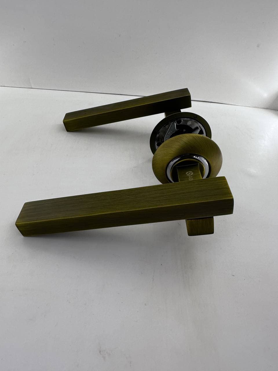 Ручка Е104 DCF
